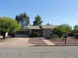 5448 E Linden St, Tucson, AZ 85712 photo 1
