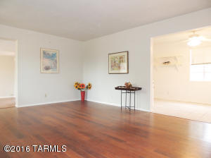 5448 E Linden St, Tucson, AZ 85712 photo 7