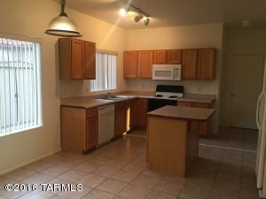 8921 E Rainsage St, Tucson, AZ 85747 photo 6