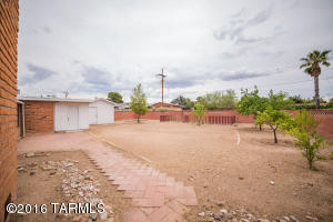 8612 E 25th Pl, Tucson, AZ 85710 photo 27