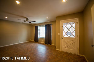 8612 E 25th Pl, Tucson, AZ 85710 photo 11