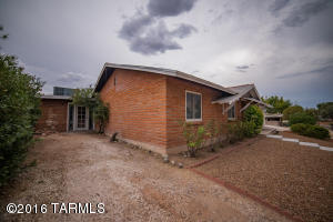 8612 E 25th Pl, Tucson, AZ 85710 photo 8