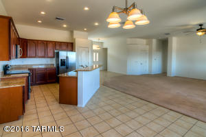 7883 E New Leaf Pl, Tucson, AZ 85756 photo 13