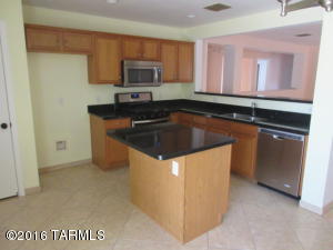 3797 Eventide St, Tucson, AZ 85706 photo 6
