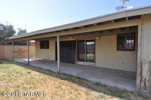 7652 E Persimmon Dr, Tucson, AZ 85730 photo 10