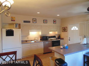 3322 S Champlain Ave, Tucson, AZ 85730 photo 6
