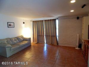 3322 S Champlain Ave, Tucson, AZ 85730 photo 4
