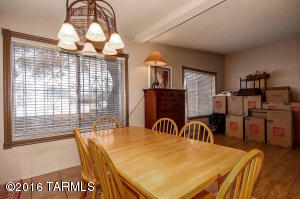 8917 E Palm Tree Dr, Tucson, AZ 85710 photo 13