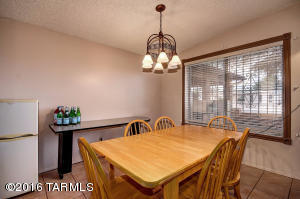 8917 E Palm Tree Dr, Tucson, AZ 85710 photo 12