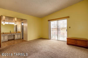 8917 E Palm Tree Dr, Tucson, AZ 85710 photo 23