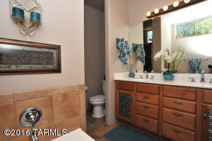 7669 E Palace Park Loop, Tucson, AZ 85710 photo 27