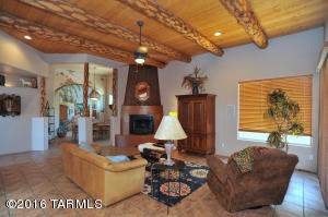 7669 E Palace Park Loop, Tucson, AZ 85710 photo 12