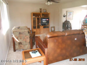 805 N Mesa Ave, Willcox, AZ 85643 photo 2