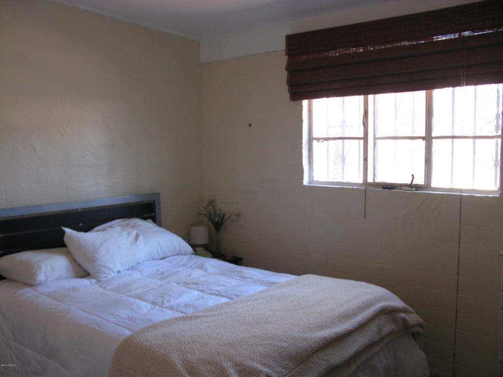 4458 E 28th St, Tucson, AZ 85711 photo 14