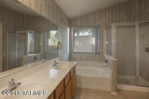 10258 E Watson Dr, Tucson, AZ 85730 photo 5