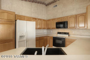 10258 E Watson Dr, Tucson, AZ 85730 photo 10
