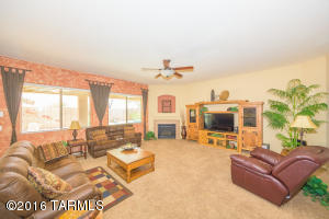 733 E Blue Mesa Pl, Vail, AZ 85641 photo 7