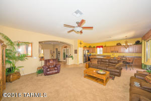 733 E Blue Mesa Pl, Vail, AZ 85641 photo 8