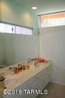 8945 E Maple Leaf Dr, Tucson, AZ 85710 photo 27