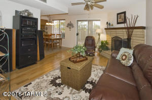 7539 E Hampton Pl, Tucson, AZ 85715 photo 4