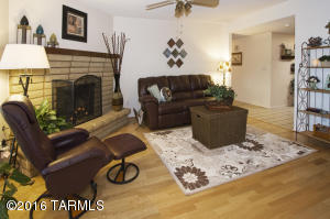 7539 E Hampton Pl, Tucson, AZ 85715 photo 6