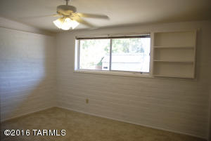5575 E Fairmount St, Tucson, AZ 85712 photo 9
