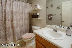 8485 E Ramona Madera Ln, Tucson, AZ 85747 photo 12