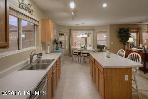 8485 E Ramona Madera Ln, Tucson, AZ 85747 photo 6