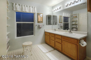 8485 E Ramona Madera Ln, Tucson, AZ 85747 photo 17