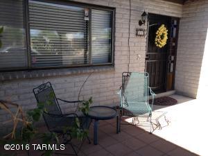 21 E Mediterranean Dr, Tucson, AZ 85704 photo 2