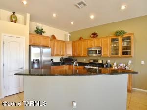 843 S Routh Pl, Vail, AZ 85641 photo 11