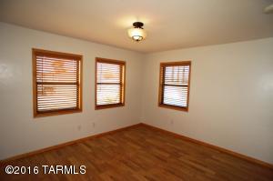 2425 E 24th St, Tucson, AZ 85713 photo 8