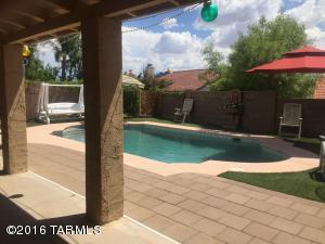 9341 N Eaglestone Loop, Tucson, AZ 85742 photo 2