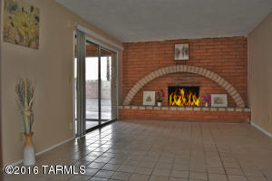 9681 E Watson Dr, Tucson, AZ 85730 photo 6