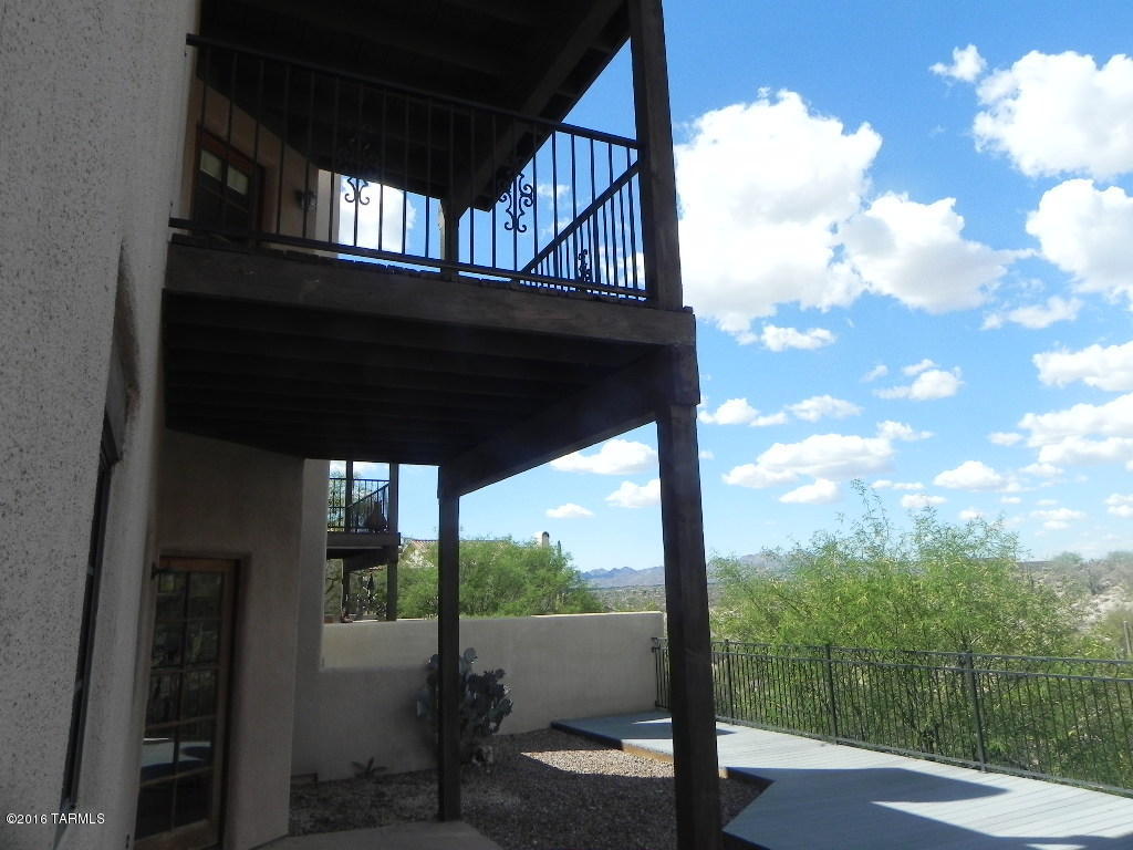 1737 E Deer Hollow Loop, Tucson, AZ 85737 photo 13