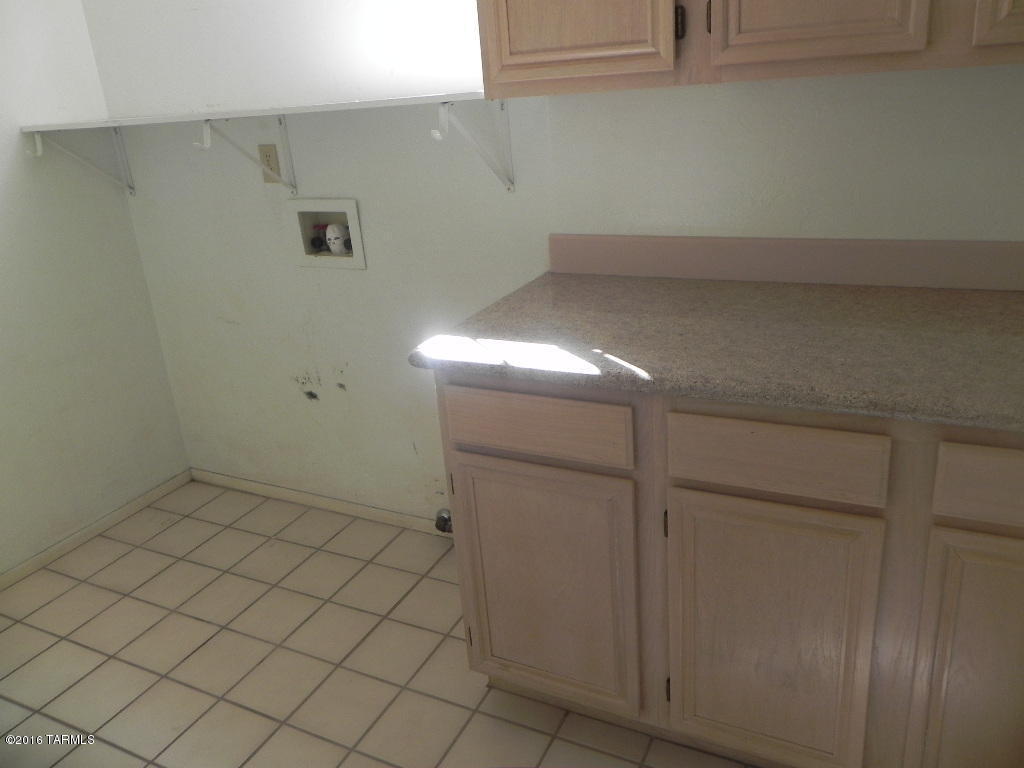 1737 E Deer Hollow Loop, Tucson, AZ 85737 photo 11