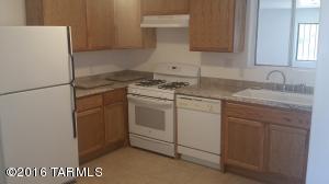 3709 E Juarez St, Tucson, AZ 85713 photo 3