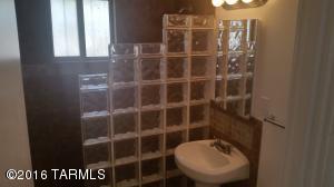 3709 E Juarez St, Tucson, AZ 85713 photo 5