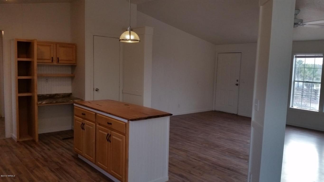 9625 S Leon Ranch Rd, Vail, AZ 85641 photo 5