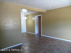 2720 E Beverly Dr, Tucson, AZ 85716 photo 10