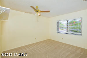631 E Atlanta Pl, Vail, AZ 85641 photo 9