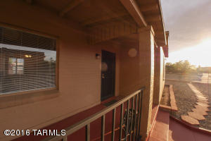 1102 E Glenn St, Tucson, AZ 85719 photo 2
