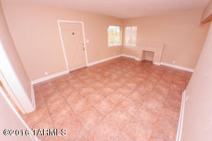 1102 E Glenn St, Tucson, AZ 85719 photo 4