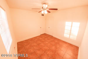 1102 E Glenn St, Tucson, AZ 85719 photo 13