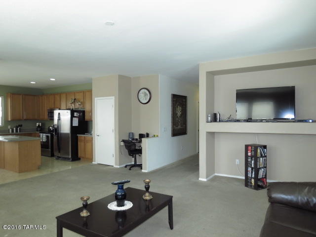 7042 S Beavertail Ln, Tucson, AZ 85756 photo 15