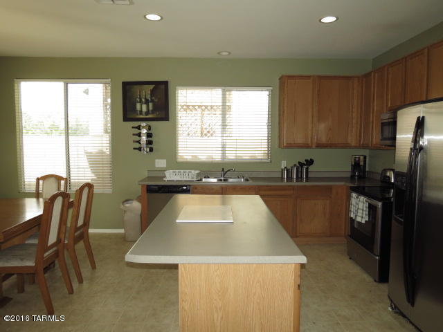 7042 S Beavertail Ln, Tucson, AZ 85756 photo 13