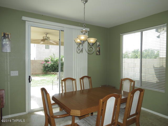 7042 S Beavertail Ln, Tucson, AZ 85756 photo 3