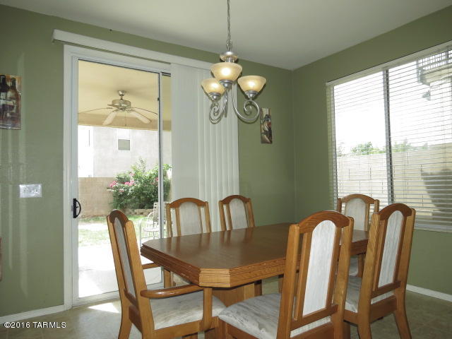 7042 S Beavertail Ln, Tucson, AZ 85756 photo 10