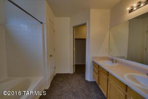 8243 N Equator Loop, Tucson, AZ 85741 photo 14