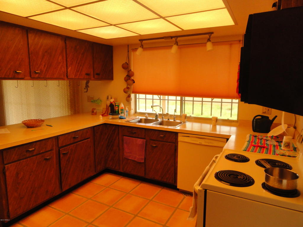 7701 E David Dr, Tucson, AZ 85730 photo 7